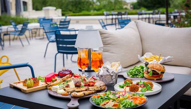 Blog images - 2025 - The Perfect Destination For A Magical Stay Discover Radisson Blu Paris Marne la Vall e DestiFRDLPML