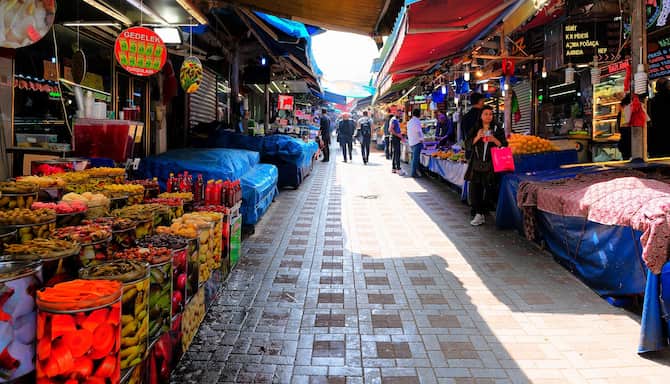 Blog images - 2025 - Open market in Bursa Turkey