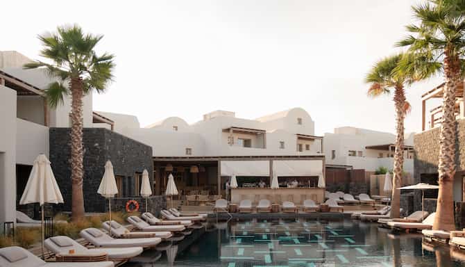 Blog images - 2025 - Greece Unveiled The Ultimate Bucket List and Must Do Experiences Destination DSF