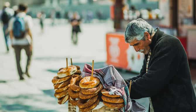 Blog images - 2025 - Traditional street food in Turkey
