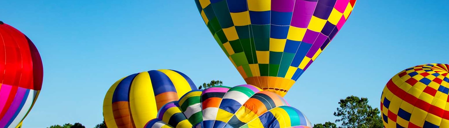 Blog images - Watching the balloons lift off - Floating over Vilnius in a hot air balloon