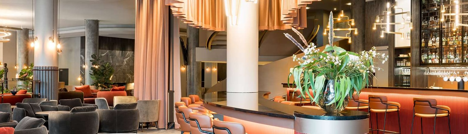 Blog images - Lobby Bar (2) - Sports Case