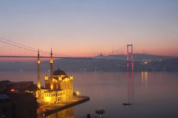 Blu Bosphorus Hotel Istanbul Live View - Blu Bosphorus Hotel Istanbul Live View - Your Room with a #BluView