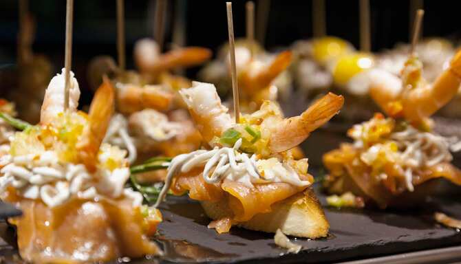 Blog images - 2023 - cicchetti bars experience venice experiences through the  senses