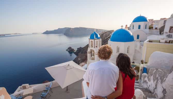 Blog images - 2023 - Couple Watching View