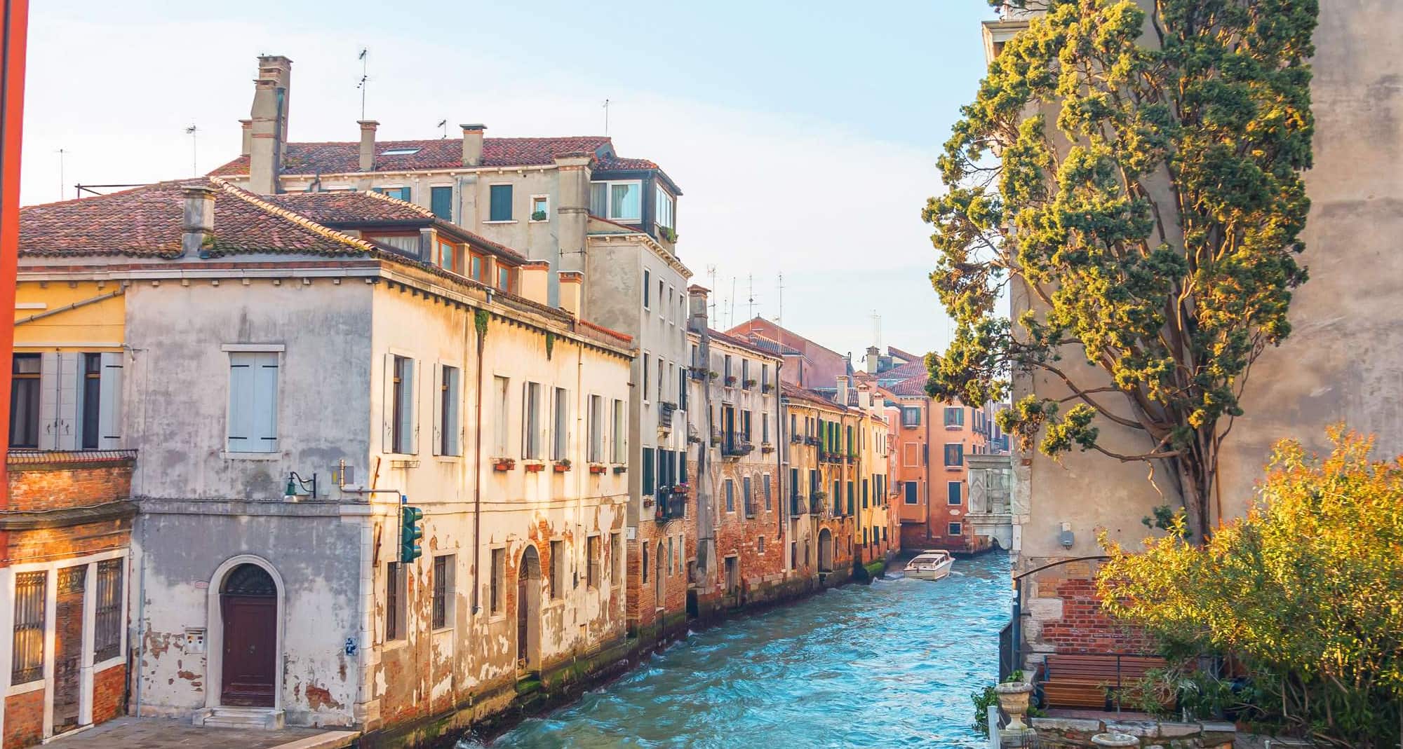 Blog images - 2023 - venice experiences through the  senses