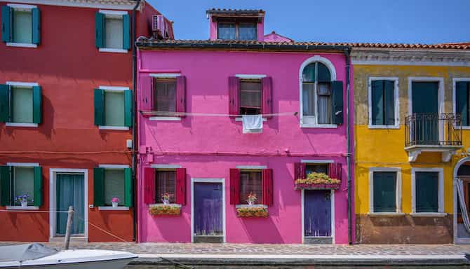 Blog images - 2023 - burano island experience venice experiences through the  senses