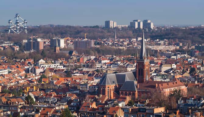 Blog images - 2023 - What do to when on a pit stop in Brussels city aerial view