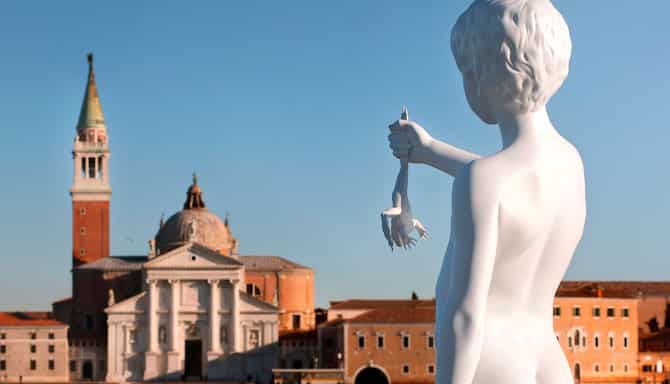 Blog images - Top Events to Experience in Venice-Boy with a Frog