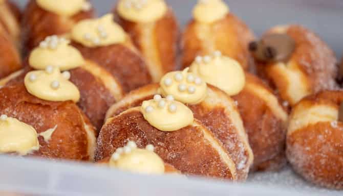 Blog images - Munich’s best Bavarian food: 9 delicious dishes - donuts