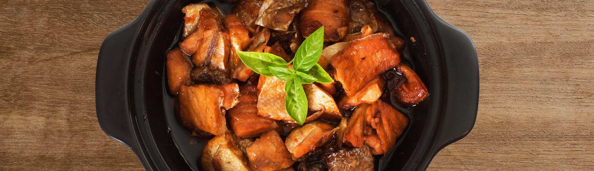 Blog images - 2023 - Caramelized Cobia fish in claypot