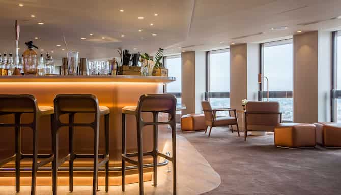 Blog images - 2024 - Why you should consider a secondary city for your next event meetings Bar