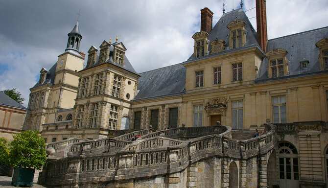 Blog images - 2024 - Off the beaten track in Paris Discover new attractions and experiences Fontainebleau