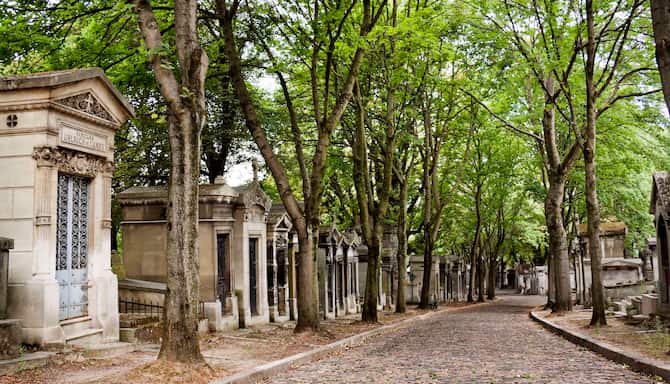 Blog images - 2024 - Off the beaten track in Paris Discover new attractions and experiences Pere Lachaise