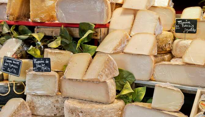 Blog images - 2024 - a cheese tour through paris alleosse