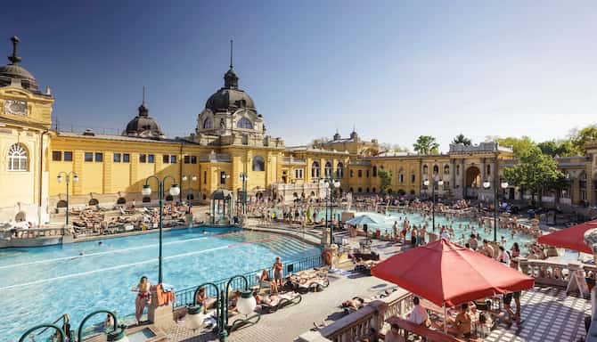 Blog images - 2024 - Dive into Budapest The city of Baths Experiences Szechenyi thermal
