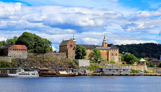 Blog images - 2024 - Exploring Oslo Insider Tips for Your Next Adventure Destination Akershus Fortress