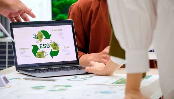 Blog images - 2024 - Sustainable Event Planning for Assistants Meetings GettyImages