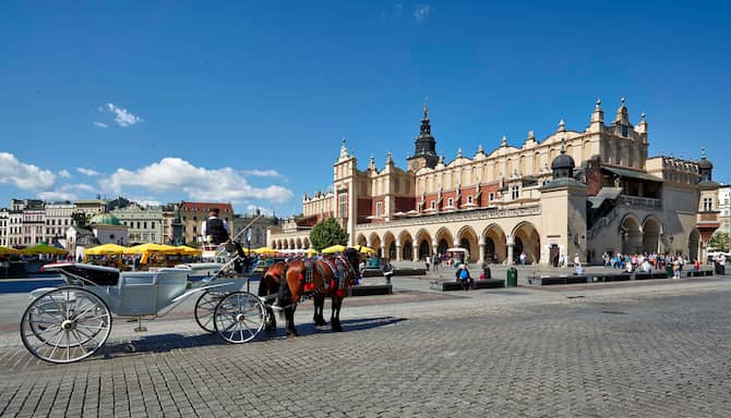 Blog images - 2024 - Discover the Timeless Charm of Krakow Top Historical Sites and a Vibrant Stay Culture Cloth Hall