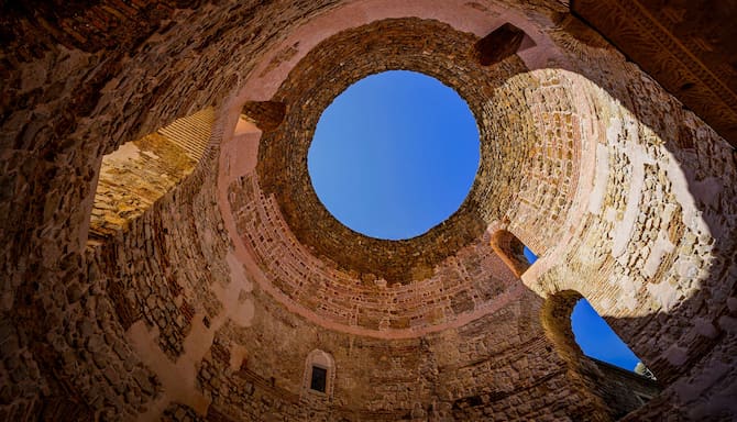 Blog images - 2024 - A little bit of history destination GettyImages