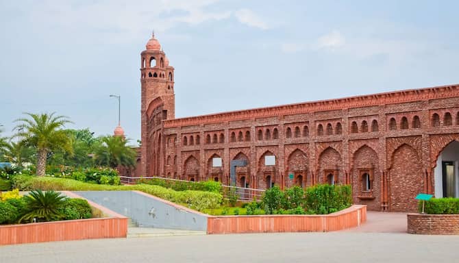 Blog images - 2024 - Things to do in Amritsar uncover hidden gems destination GettyImages