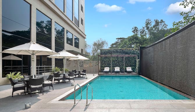 Blog images - 2024 - Discover the charm of hotels in India destination Outdoor Swimming pool