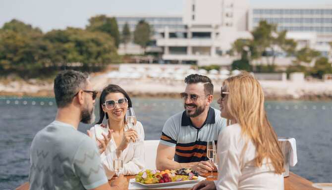 Blog images - 2024 - Escape to Pula Experience Coastal Beauty and Historical Splendor Destination PUYZA yacht