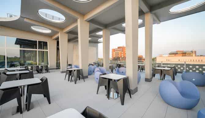 Blog images - 2025 VOL 2 - Prize by Radisson Dortmund jpg Terrace