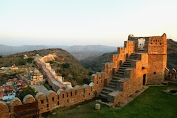 Blog images - 2025 VOL 2 - Places to visit in Kumbhalgarh in one day