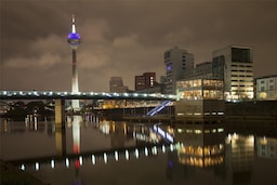 Blog images - 2025 VOL 2 - Discover the Vibrant Nightlife in D sseldorf
