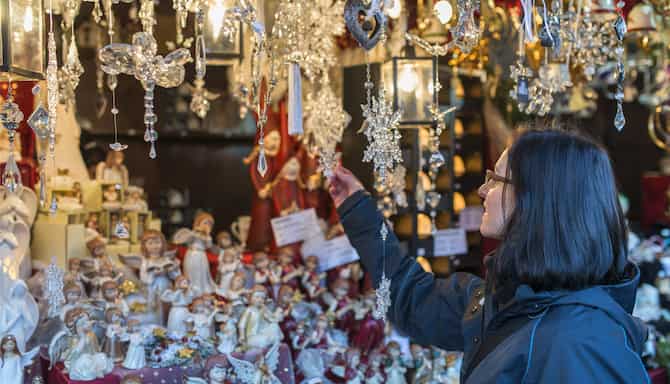 Blog images - 2025 VOL 2 - Christmas Shopping Delights in D sseldorf