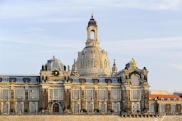 Blog images - 2025 VOL 2 - Discover the Charm of Dresden Frauenkirche