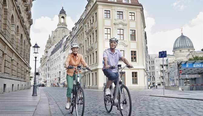 Blog images - 2025 VOL 2 - Visiting Frauenkirche Essentials