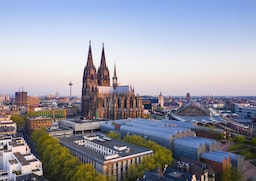 Blog images - 2025 VOL 2 - Discover the Wwonders of Museum Ludwig