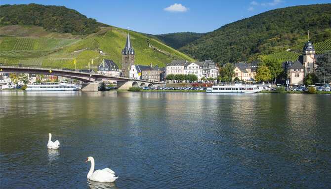 Blog images - 2025 VOL 2 - The Timeless Allure of Burg Eltz