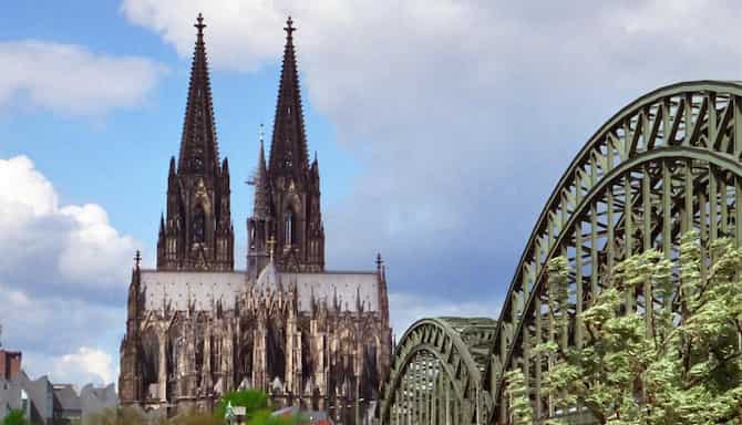 Blog images - 2025 VOL 2 - Architectural Highlights of Cologne Cathedral