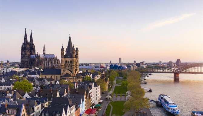 Blog images - 2025 VOL 2 - Tourist Tips for an Enjoyable Visit