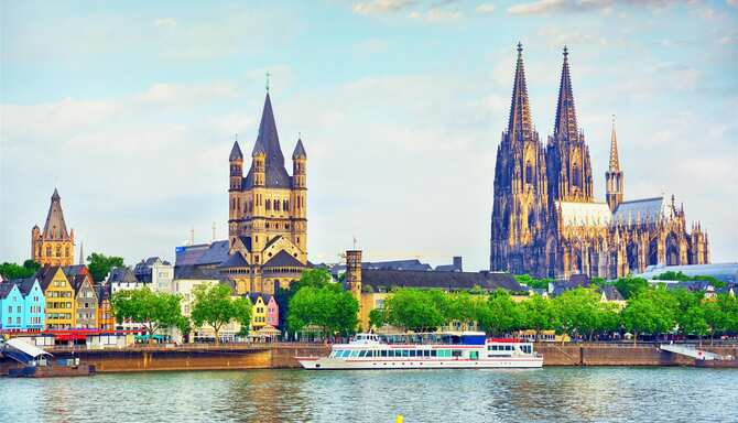 Blog images - 2025 VOL 2 - Tourist Tips for an Enjoyable Visit