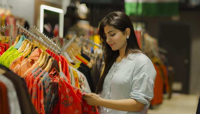 Blog images - 2025 VOL 2 - Mumbai markets malls and shopping areas