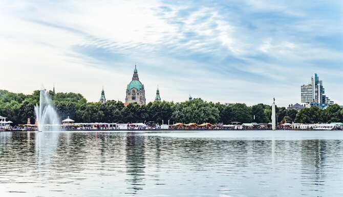 Blog images - 2025 VOL 2 - Unveiling the Charm of Sprengel Museum