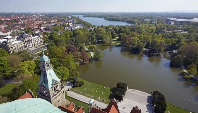 Blog images - 2025 VOL 2 - New Town Hall Hannover