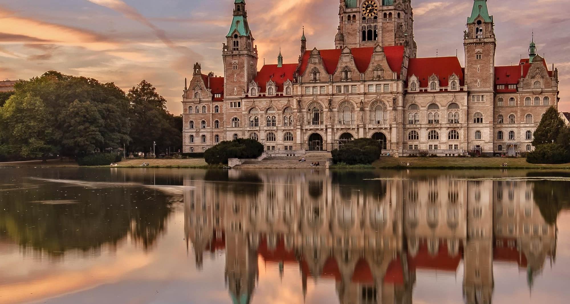 Blog images - 2025 VOL 2 - Castles Hannover