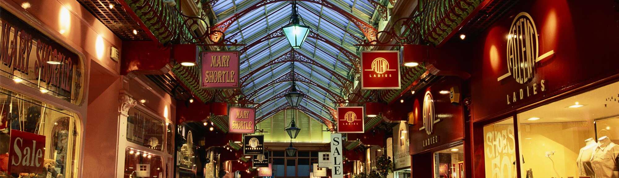 Blog images - 2025 VOL 3 - Leeds Shopping