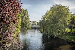 Blog images - 2025 VOL 3 - Discover the hidden charm of canals in Hamburg