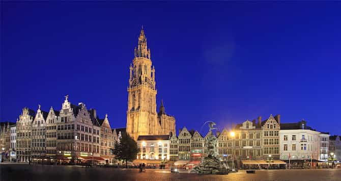 Blog images - 2025 VOL 3 - shopping in Antwerp