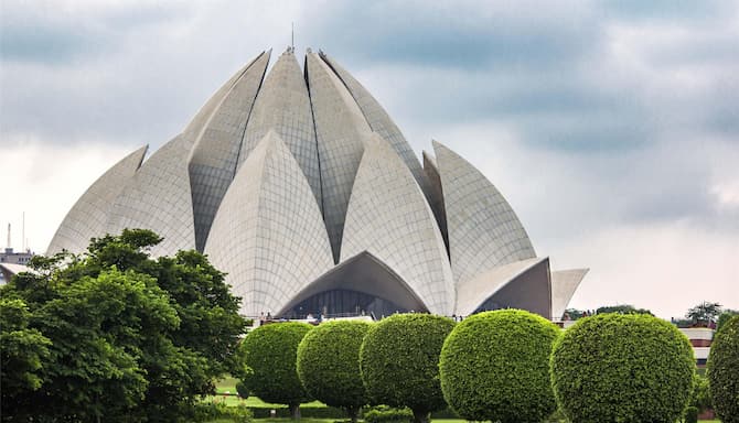 Blog images - 2025 VOL 3 - Unveiling the Lotus Temple New Delhi history