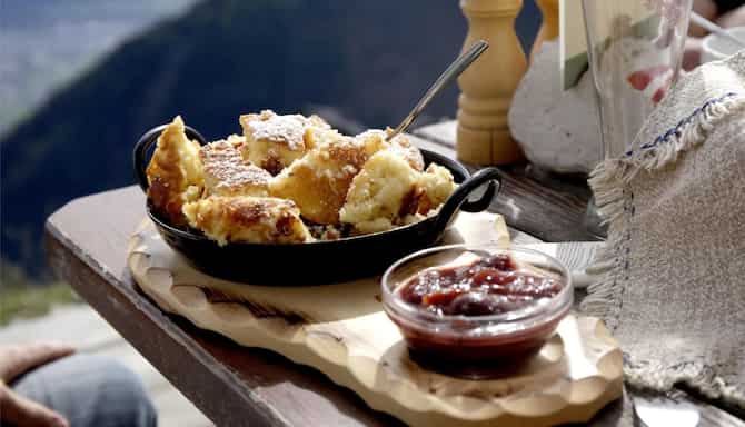 Blog images - 2025 - Kaiserschmarrn with fruit sauce