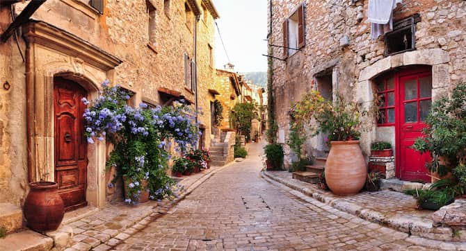 Blog images - 2025 - Old French village