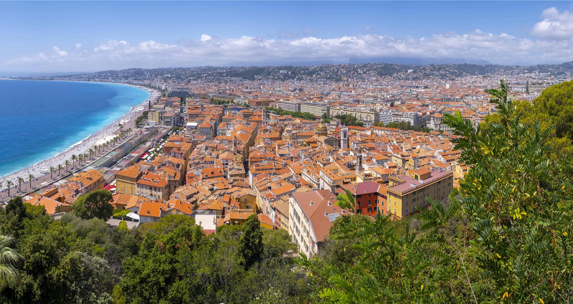 Blog images - 2025 - Discover Nice neighborhoods with a twist