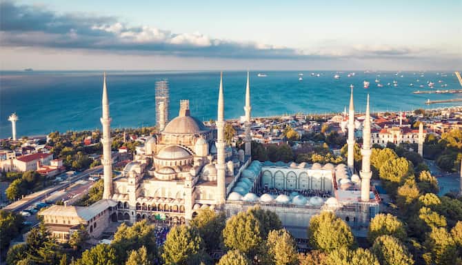 Blog images - 2025 - Blue Mosque Things to Do in Istanbul